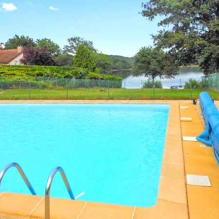 Chalet Charmant A Saint-Gerons Avec Piscine Partagee Exterior foto